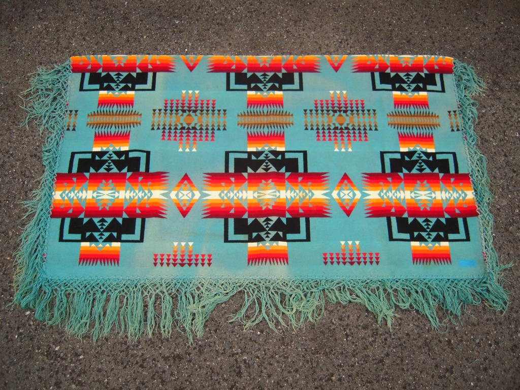 ＰＥＮＤＬＥＴＯＮ ＢＬＡＮＫＥＴ: container