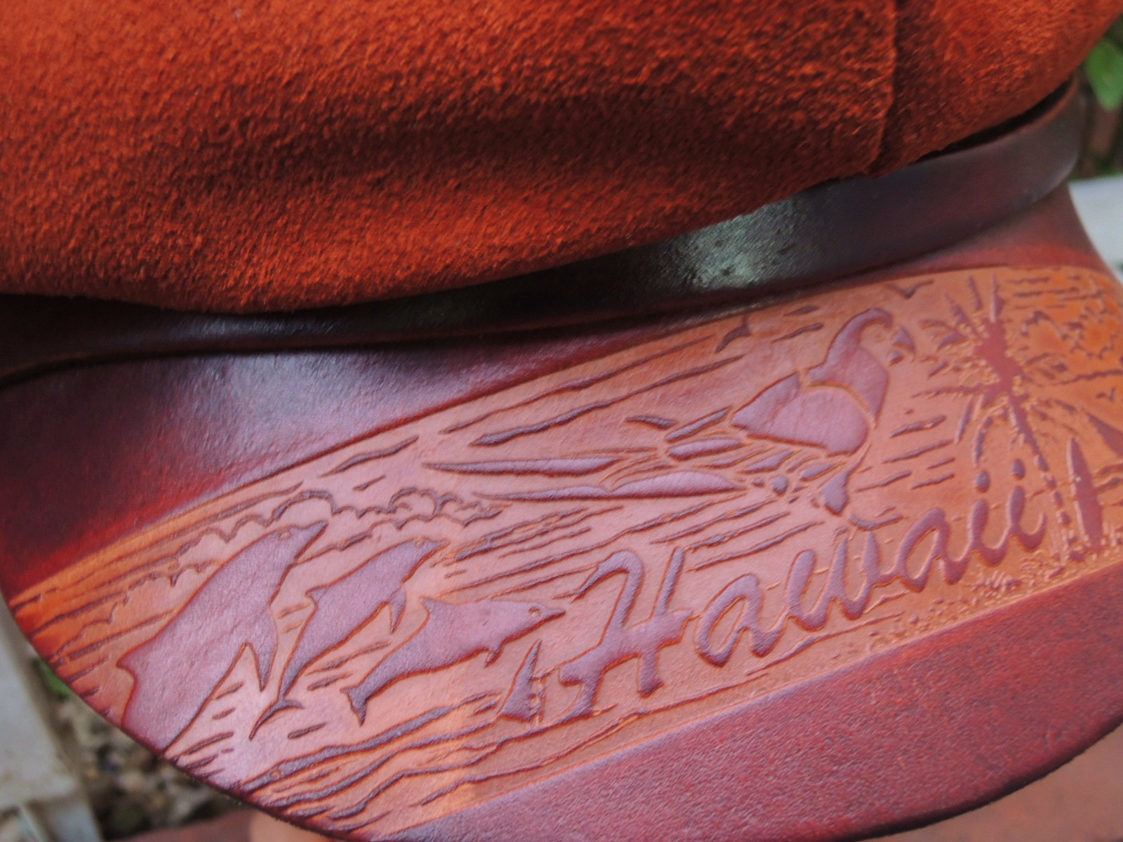 dolphinleatherhat06.JPG