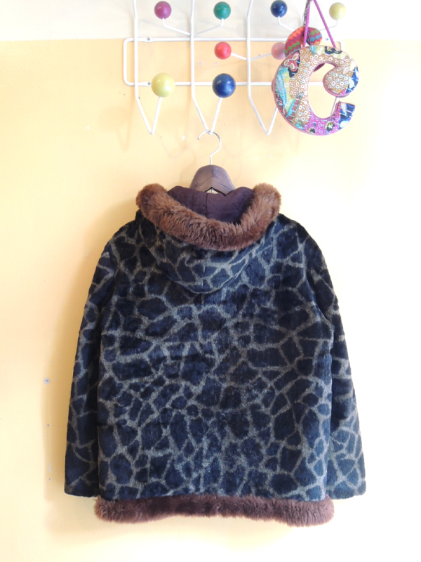 giraffefurcoat02.jpg