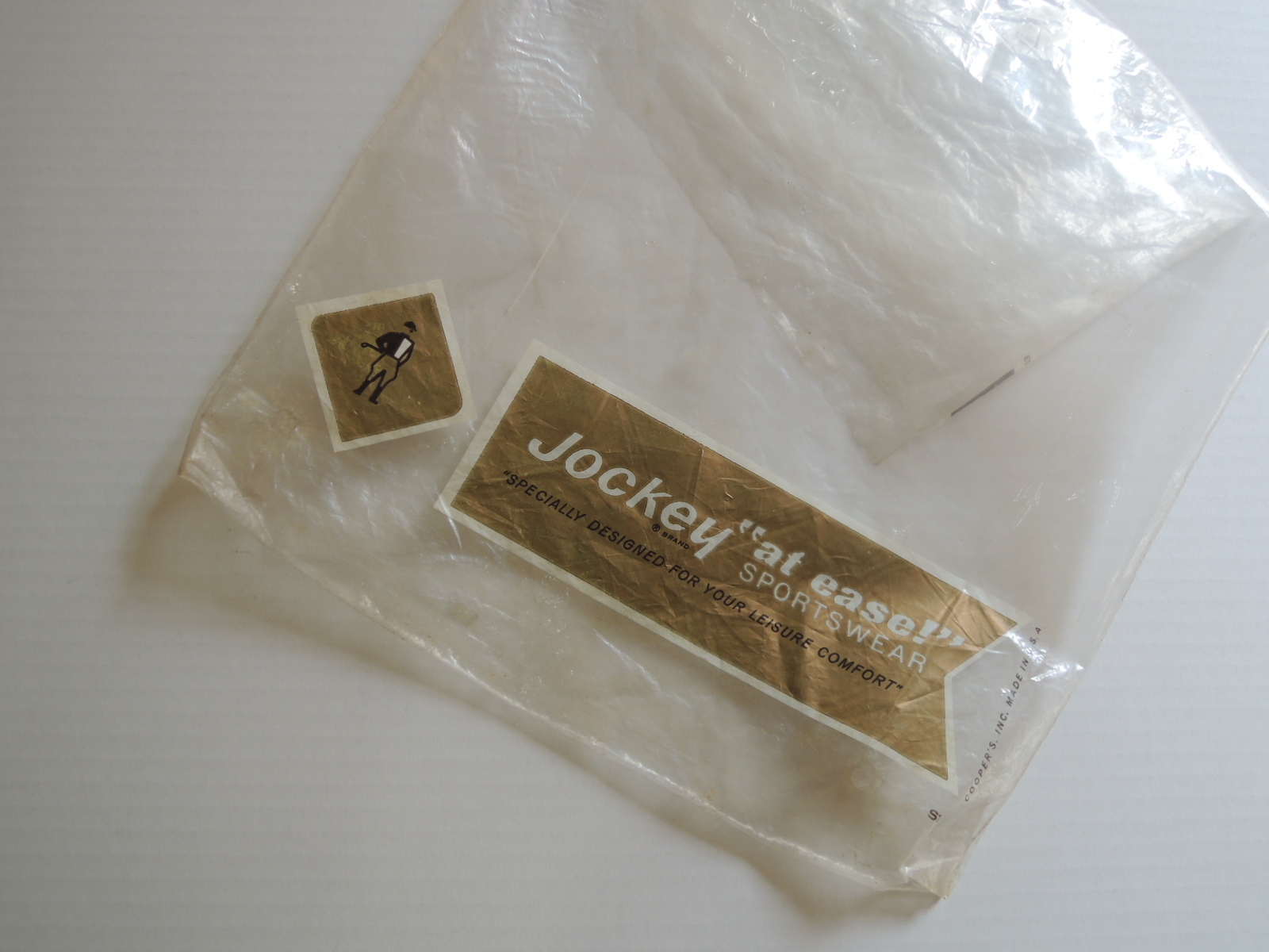 jockeitariancollarsirts03.JPG