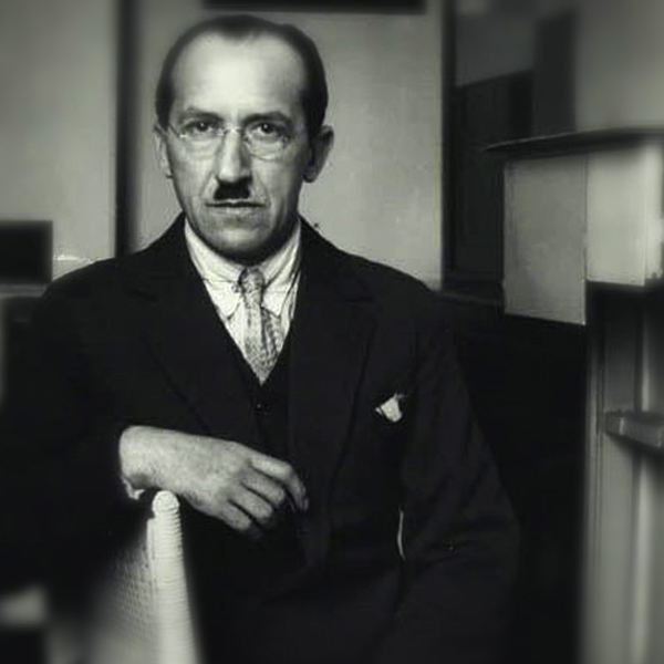pietmondrian.jpeg